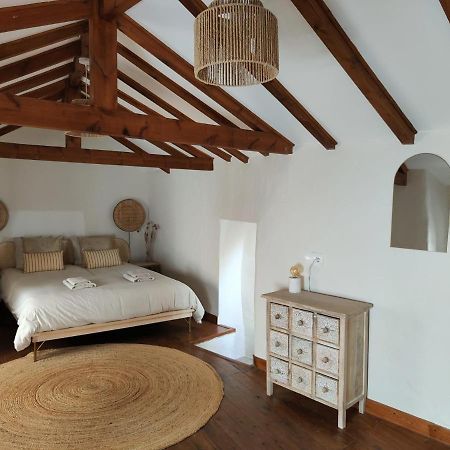 Casa Maria Flora Apartment Ojen Luaran gambar